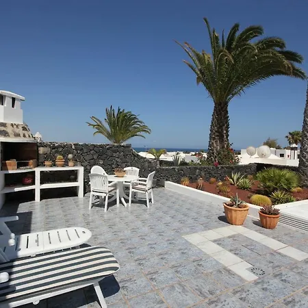 Lanzarote Villa *